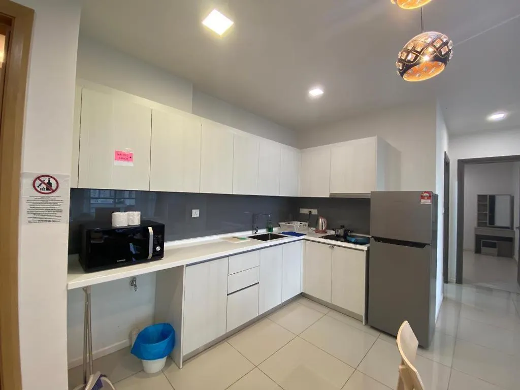Cozy Suasana Suites Max 7Pax S2 Johor Bahru Apartment